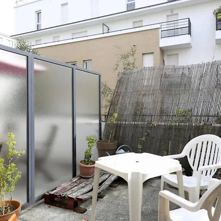 Private With Terrace In Shared House